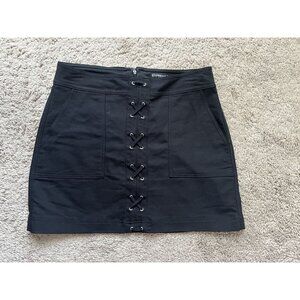 Express Mini Skirt Black Stretch Lace Up Front A Line with Pockets - Size 6